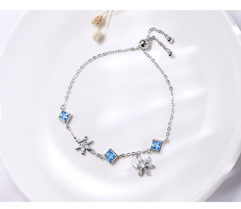 Blue Zircon Pave Snowflake Bracelet for Women Charms Gifts for Mom