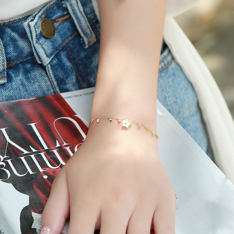 Natural Shell Flower Charm Bracelet