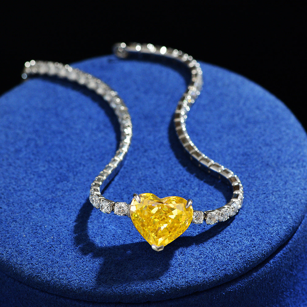 Luxurious Heart-shaped Carbon Diamond Jewelry